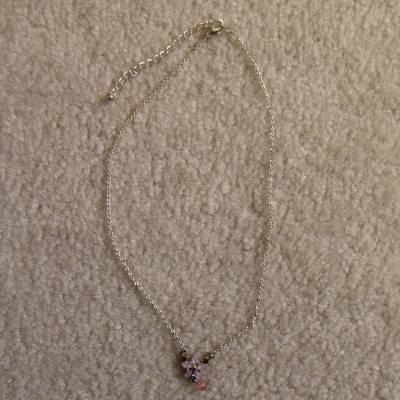 Costume necklaces - Picture 3 of 8